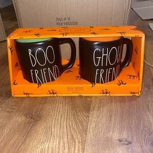 Rae Dunn 2 Pack Boo Friend & Ghoul‎ Friend Mug Set Halloween Fall Decor